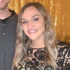 Meet your Posher, Ally